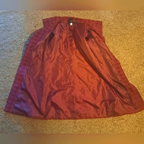 Axcess Burgundy Houndstooth Long Coat sz 12 NWOT - Picture 3 of 6